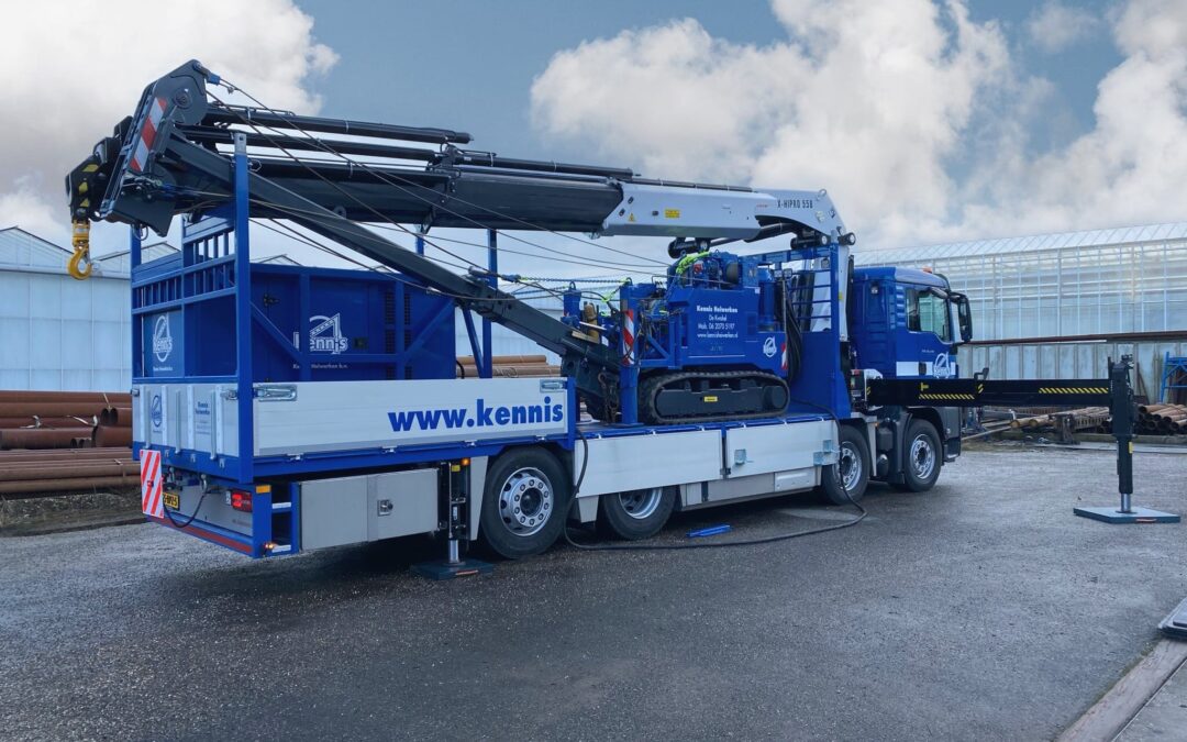 Open carrosserie met een Hiab X-HIPRO 558-EP6 autolaadkraan op een MAN TGS 35.430 8×2 truck