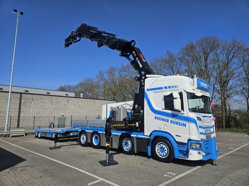 Scania R500 trekker-motorwagen met Hiab IQ1188 en ballastbak