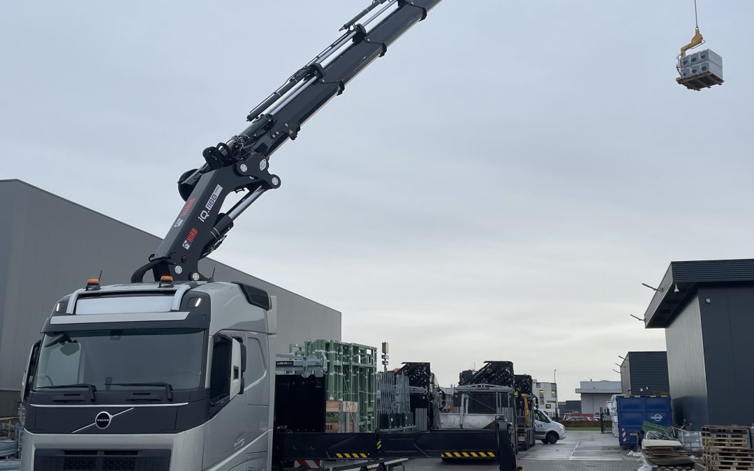 Volvo FH 8×2 – W-floor – Hiab IQ 1188 met Jib